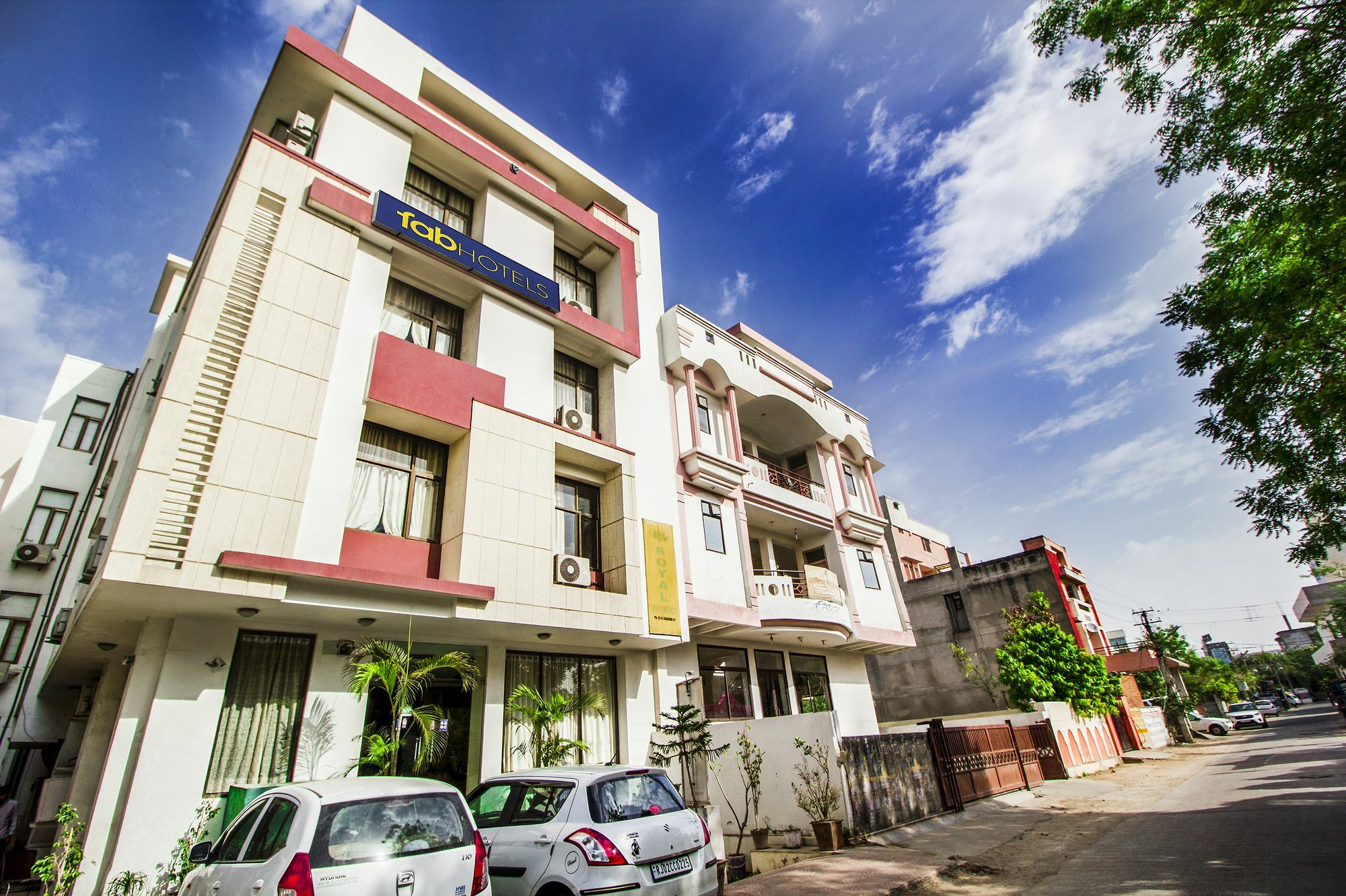 Fabhotel Royal Residency Jaipur Airport 외부 사진